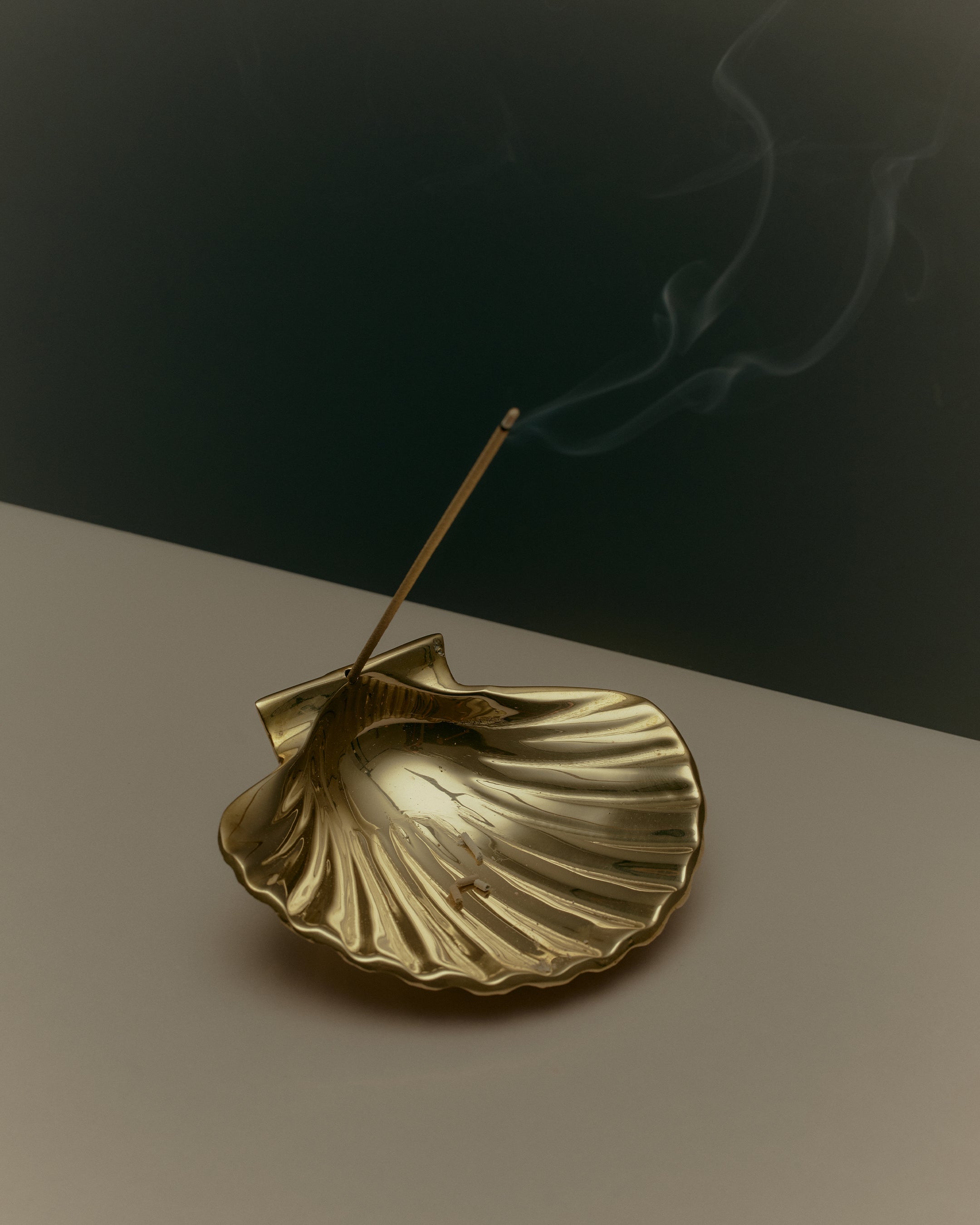 Scallop Incense Holder | Brass