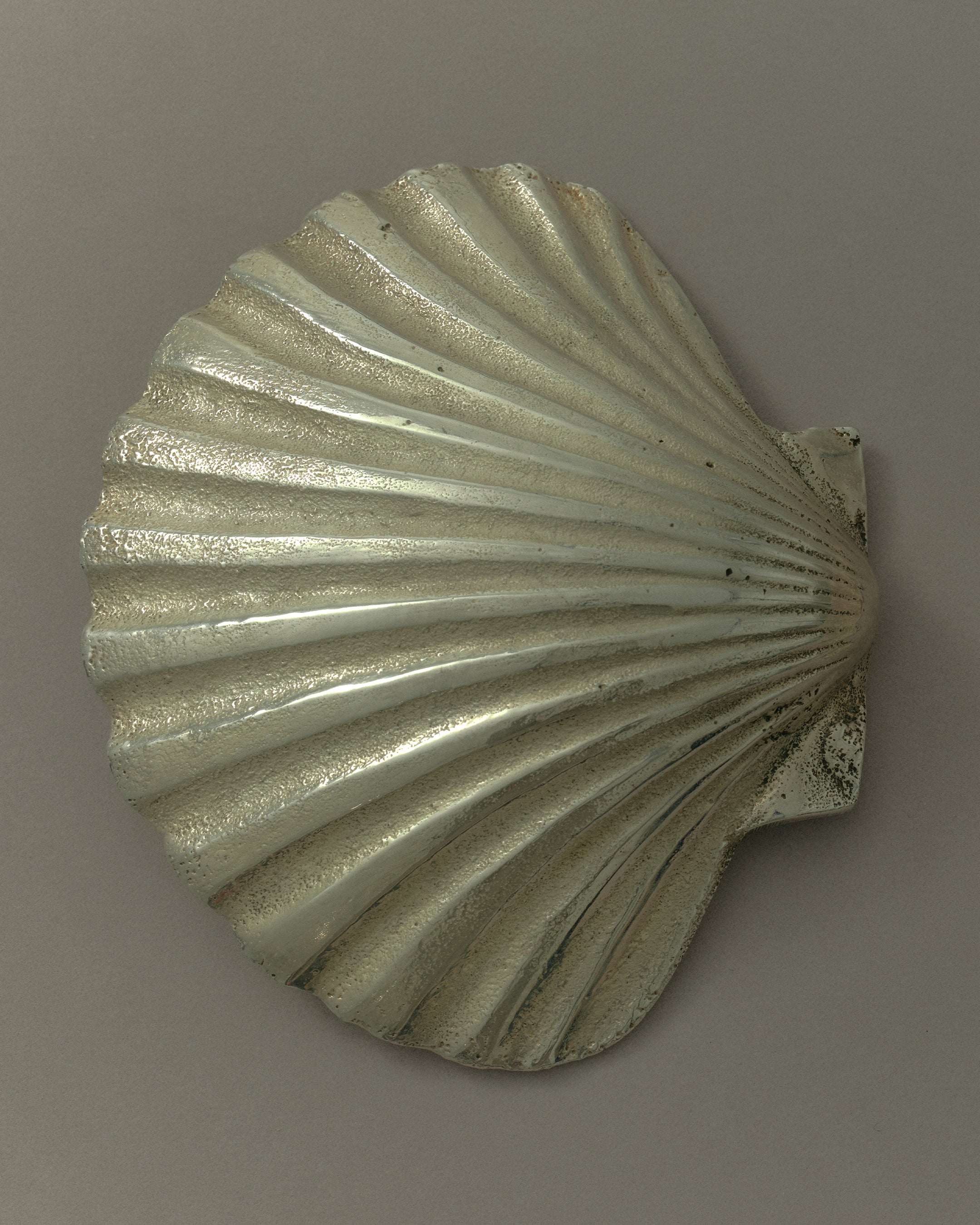 Scallop Incense Holder | Silver