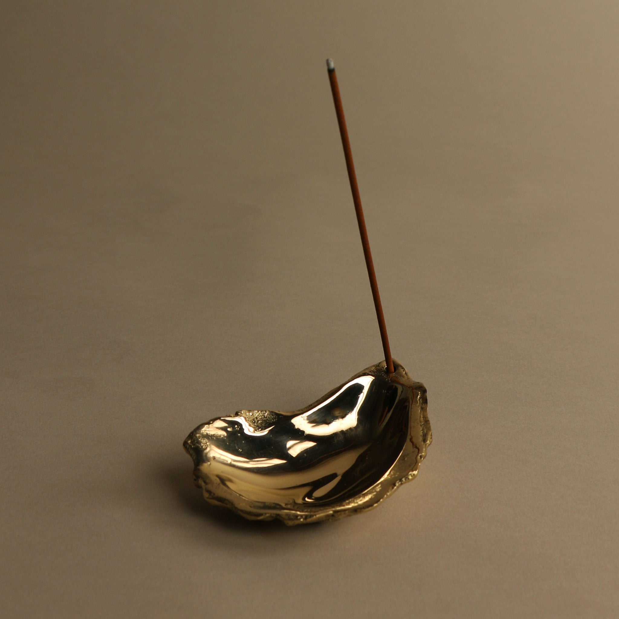 Oyster Incense Holder | Brass