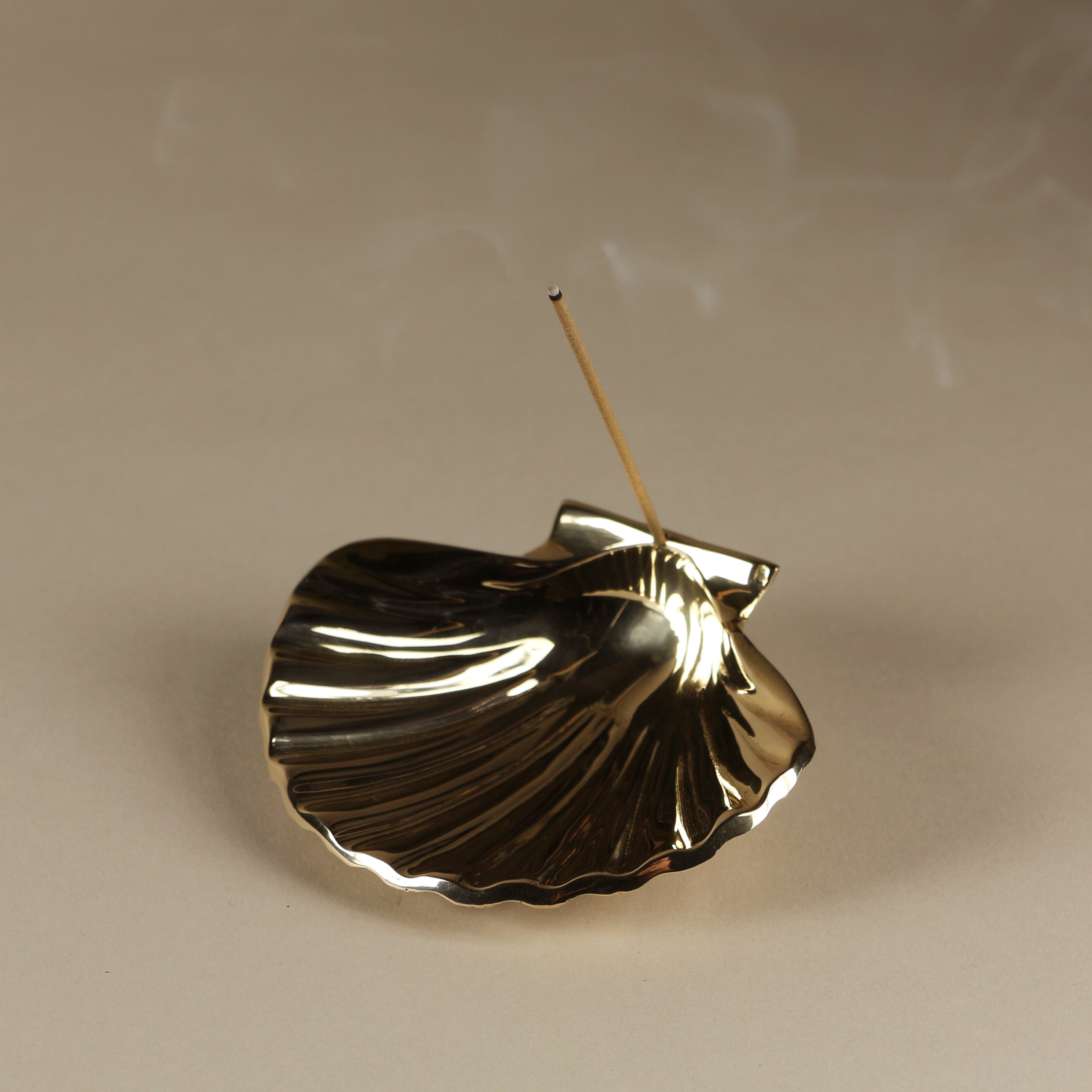 Scallop Incense Holder | Brass