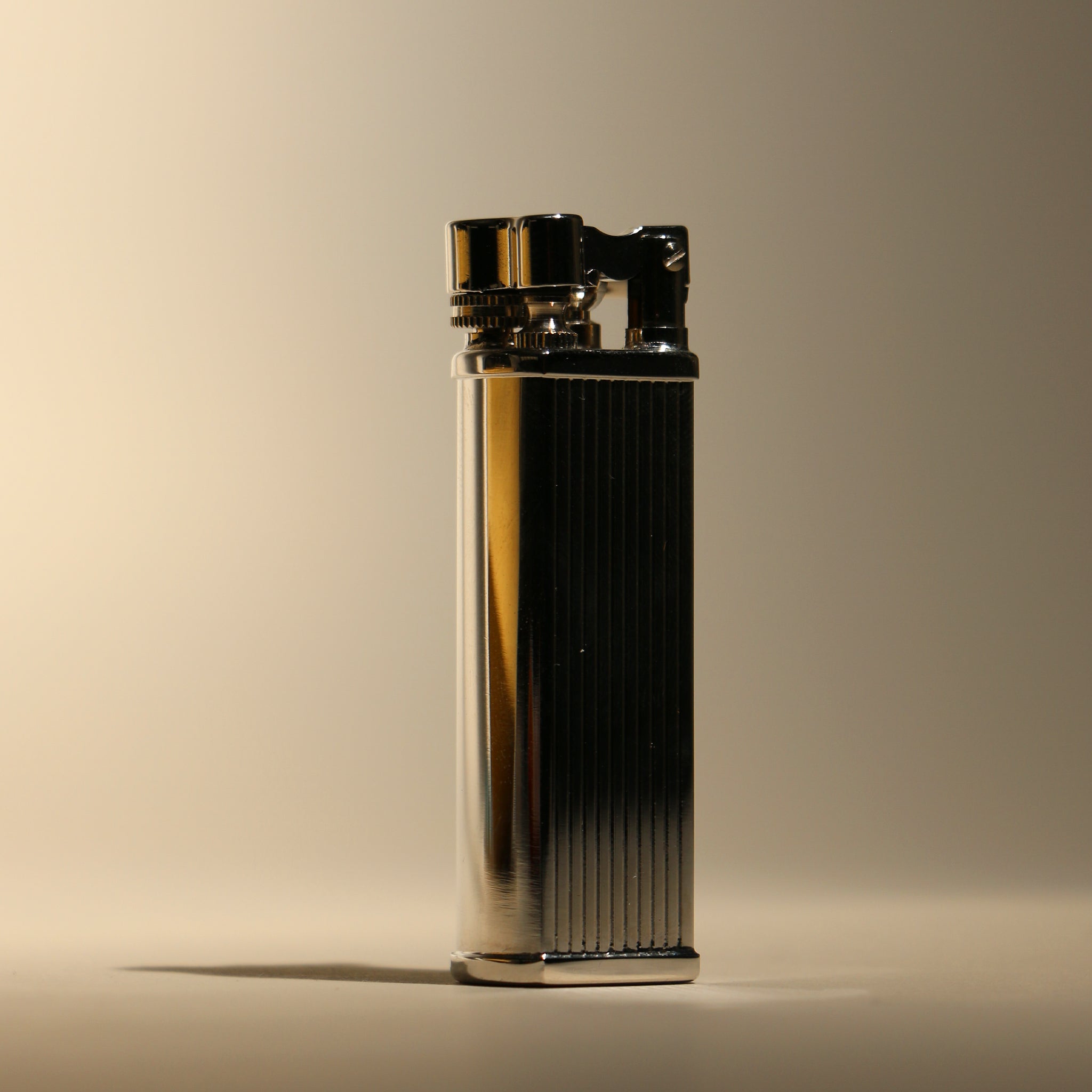 Striped Lighter | Silver