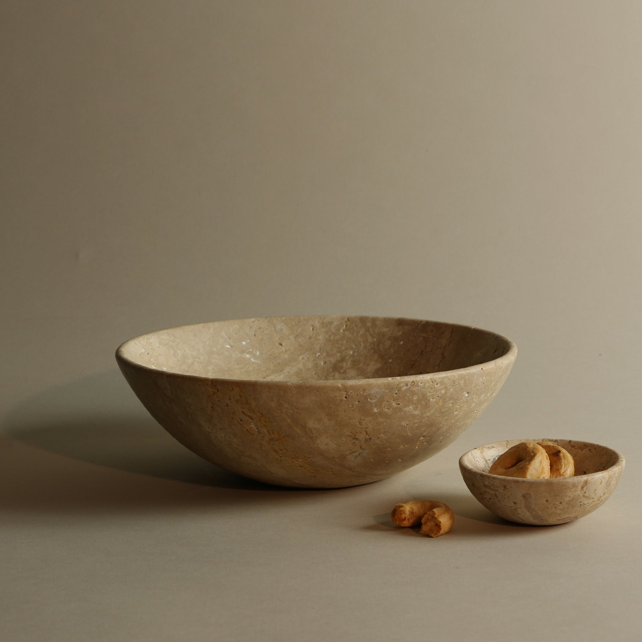 Atlas Bowl | Travertine