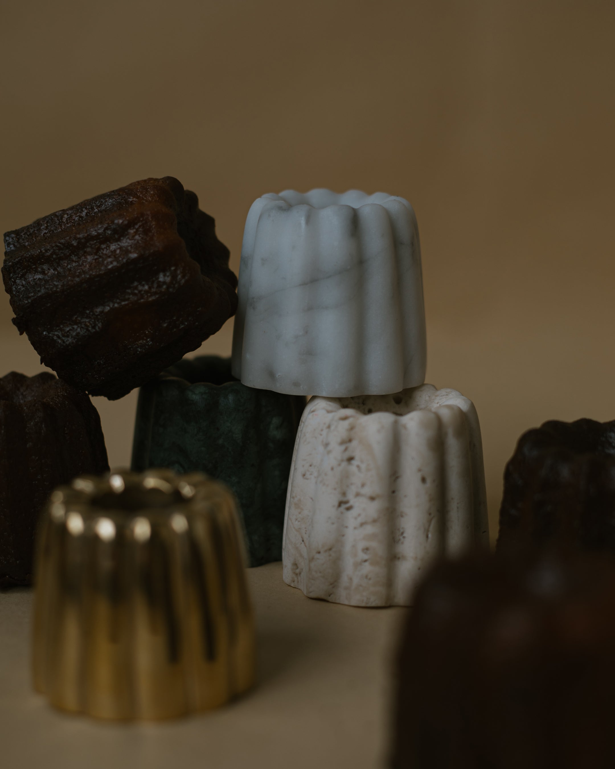 Canelé Holder | Marble